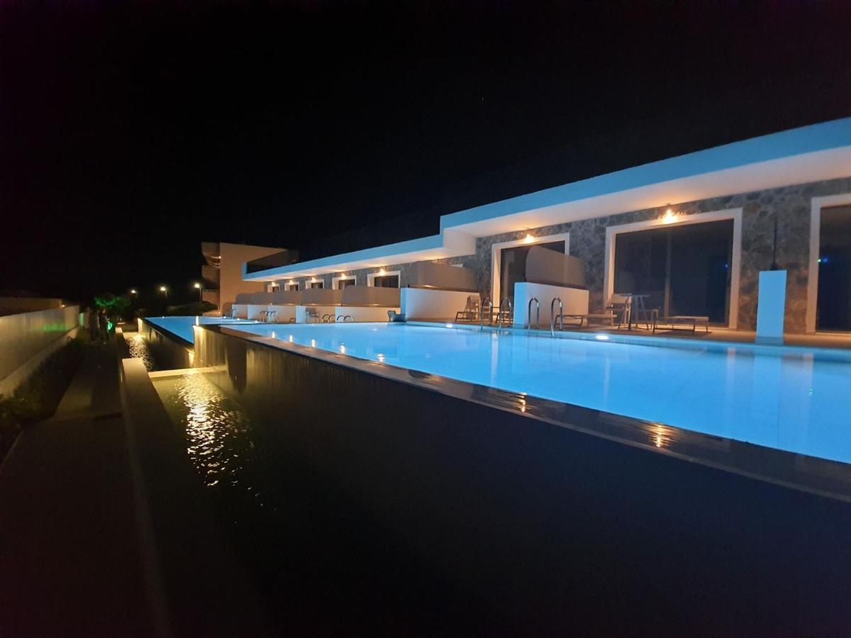 Zoes Hotel & Suites Faliraki Esterno foto