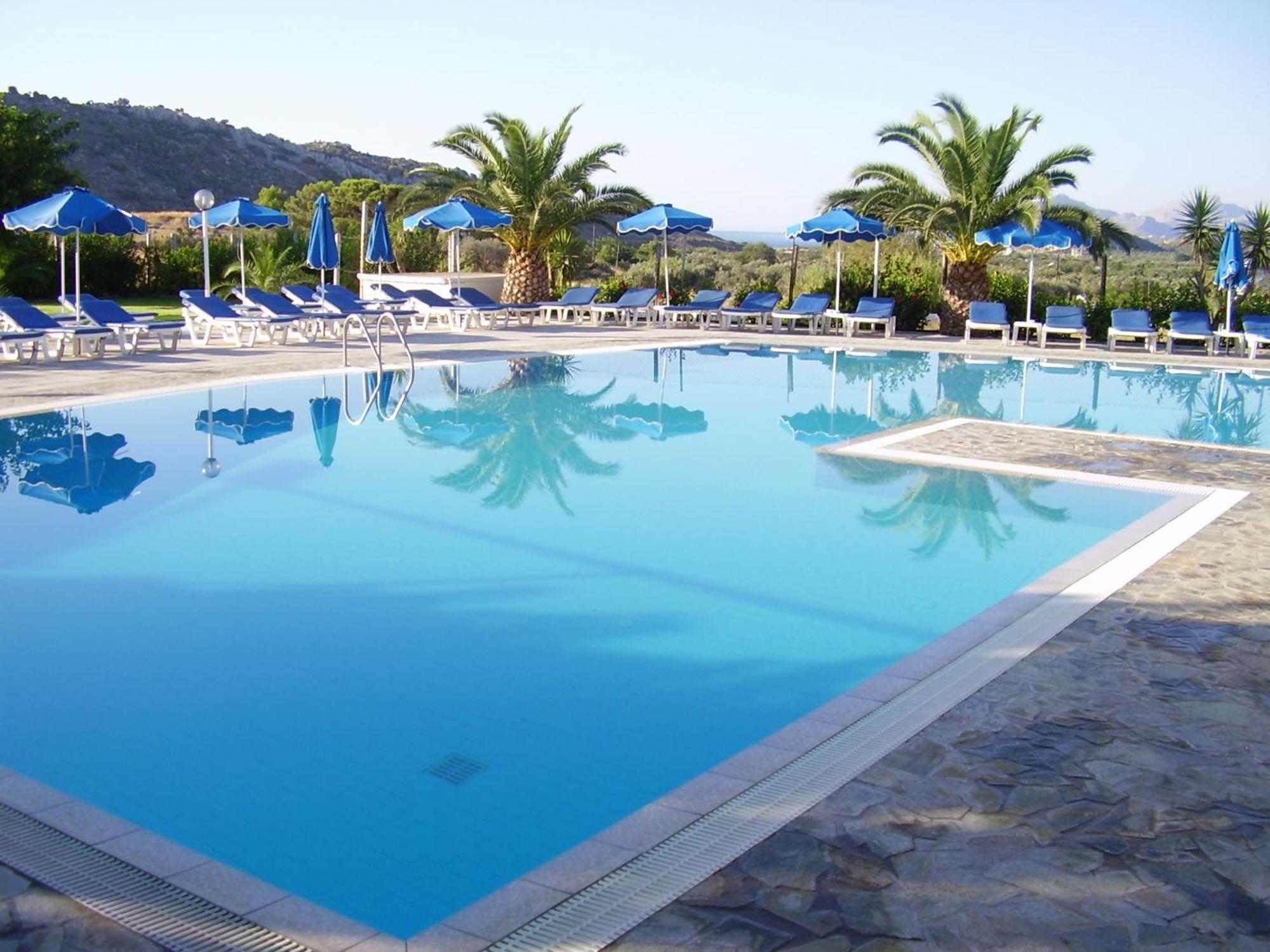 Zoes Hotel & Suites Faliraki Esterno foto