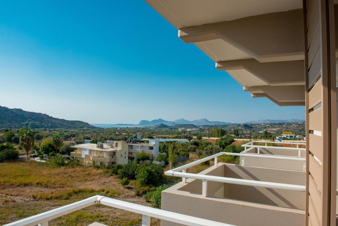 Zoes Hotel & Suites Faliraki Esterno foto
